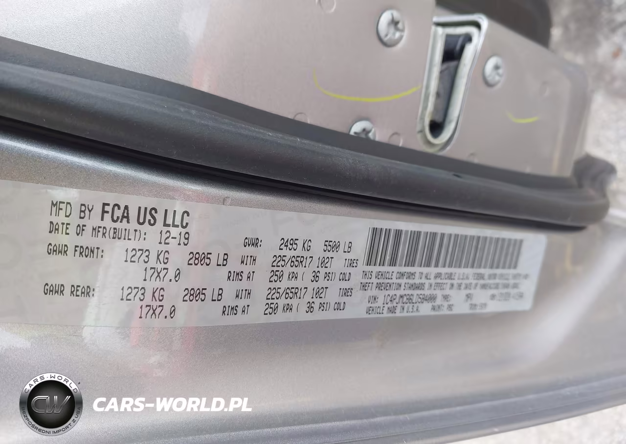 2020 Jeep Cherokee Latitude 4X4 VIN:1C4PJMCB6LD584000 - 9
