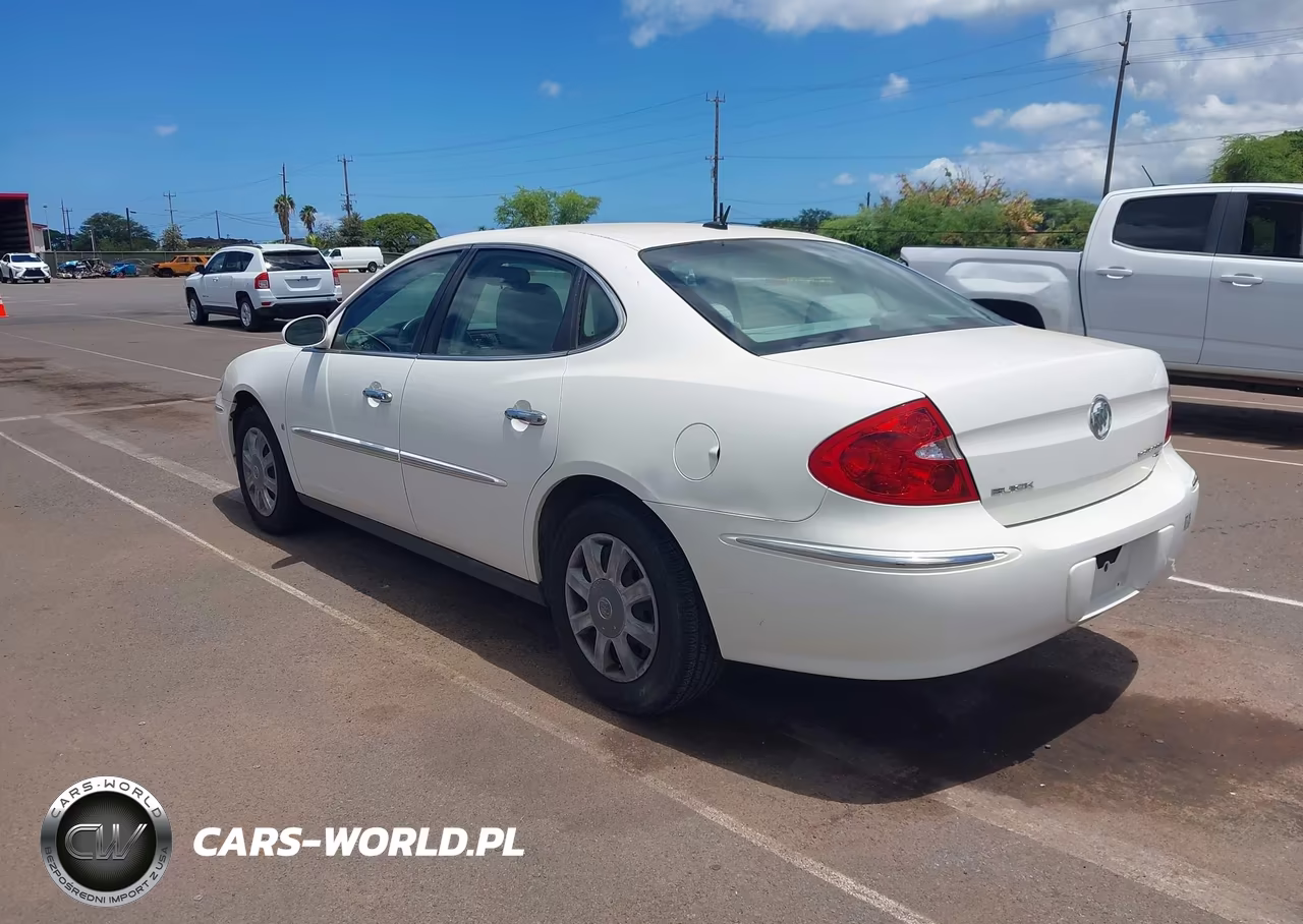 2008 Buick Lacrosse Cx VIN:2G4WC582X81178255 - 3