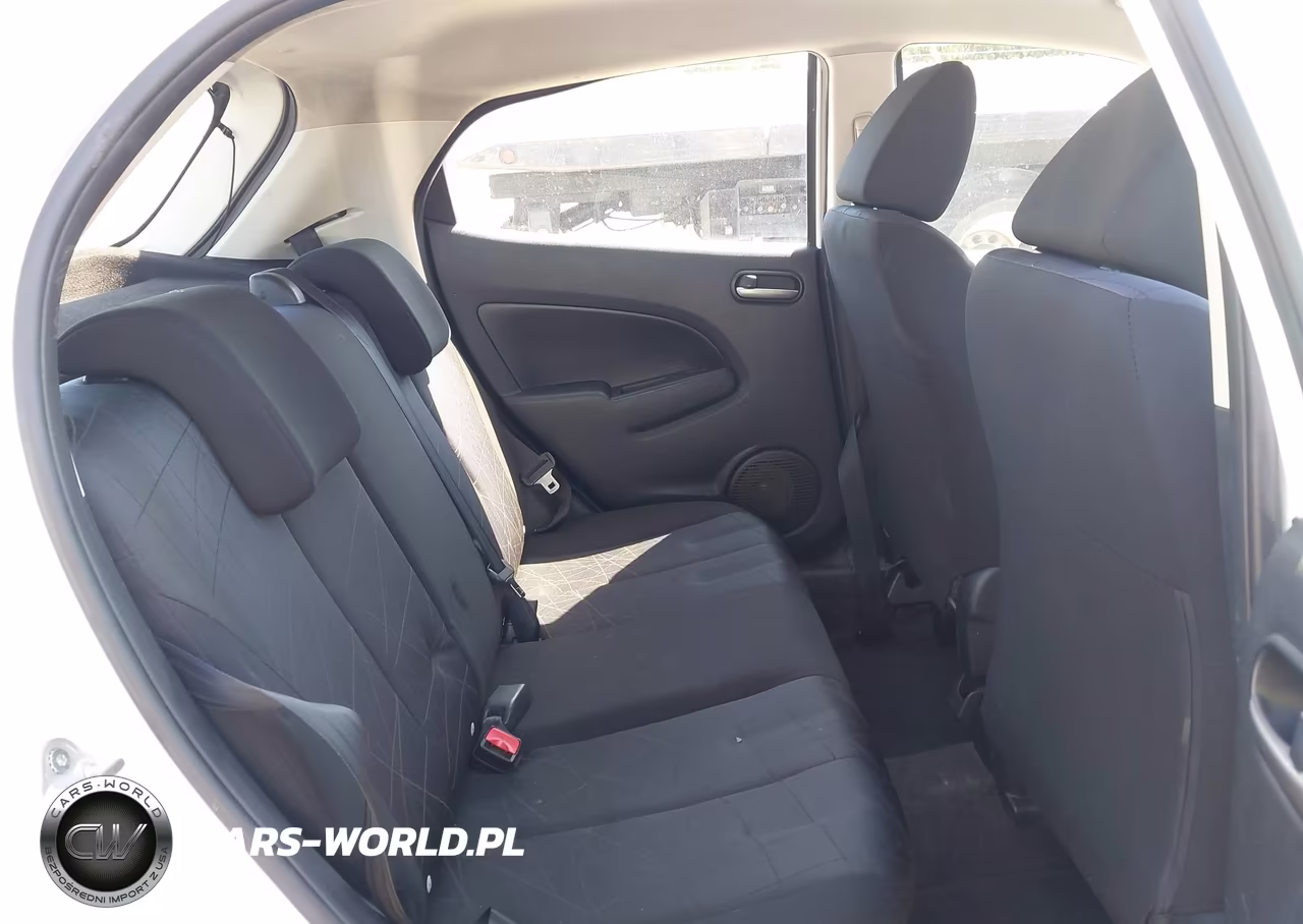 2011 Mazda Mazda2 Sport VIN:JM1DE1HZ5B0101792 - 8