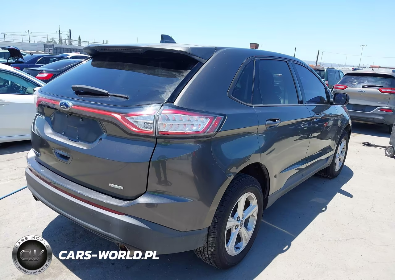 2018 Ford Edge Se VIN:2FMPK3G96JBB40046 - 4