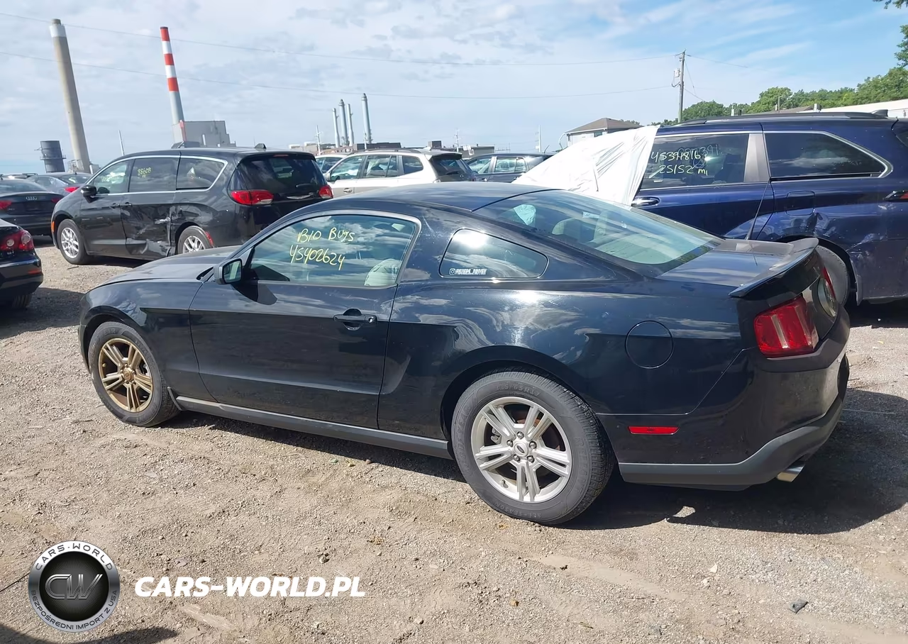 2011 Ford Mustang V6-V6 Premium VIN:1ZVBP8AM2B5157181 - 14