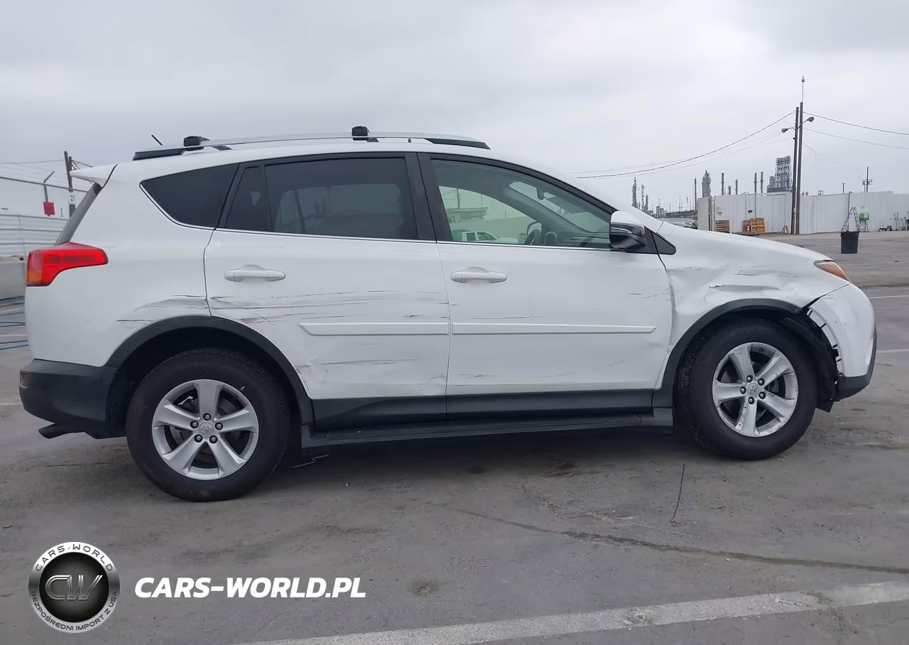 2014 Toyota Rav4 Xle VIN:JTMWFREV8EJ020225 - 13