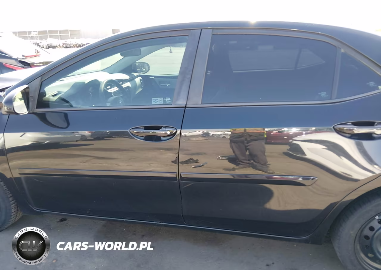 2017 Toyota Corolla Le VIN:2T1BURHE9HC778316 - 14