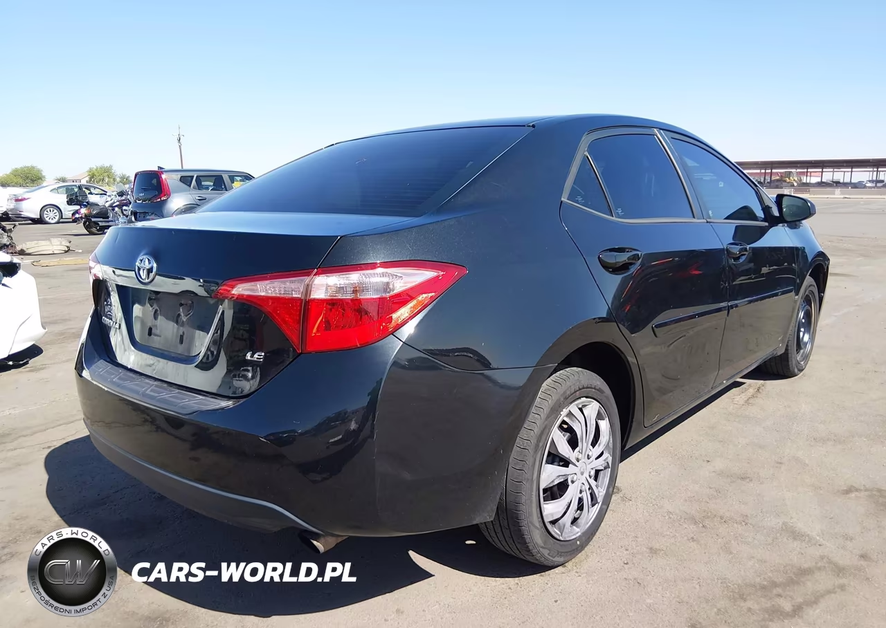 2017 Toyota Corolla Le VIN:2T1BURHE9HC778316 - 4