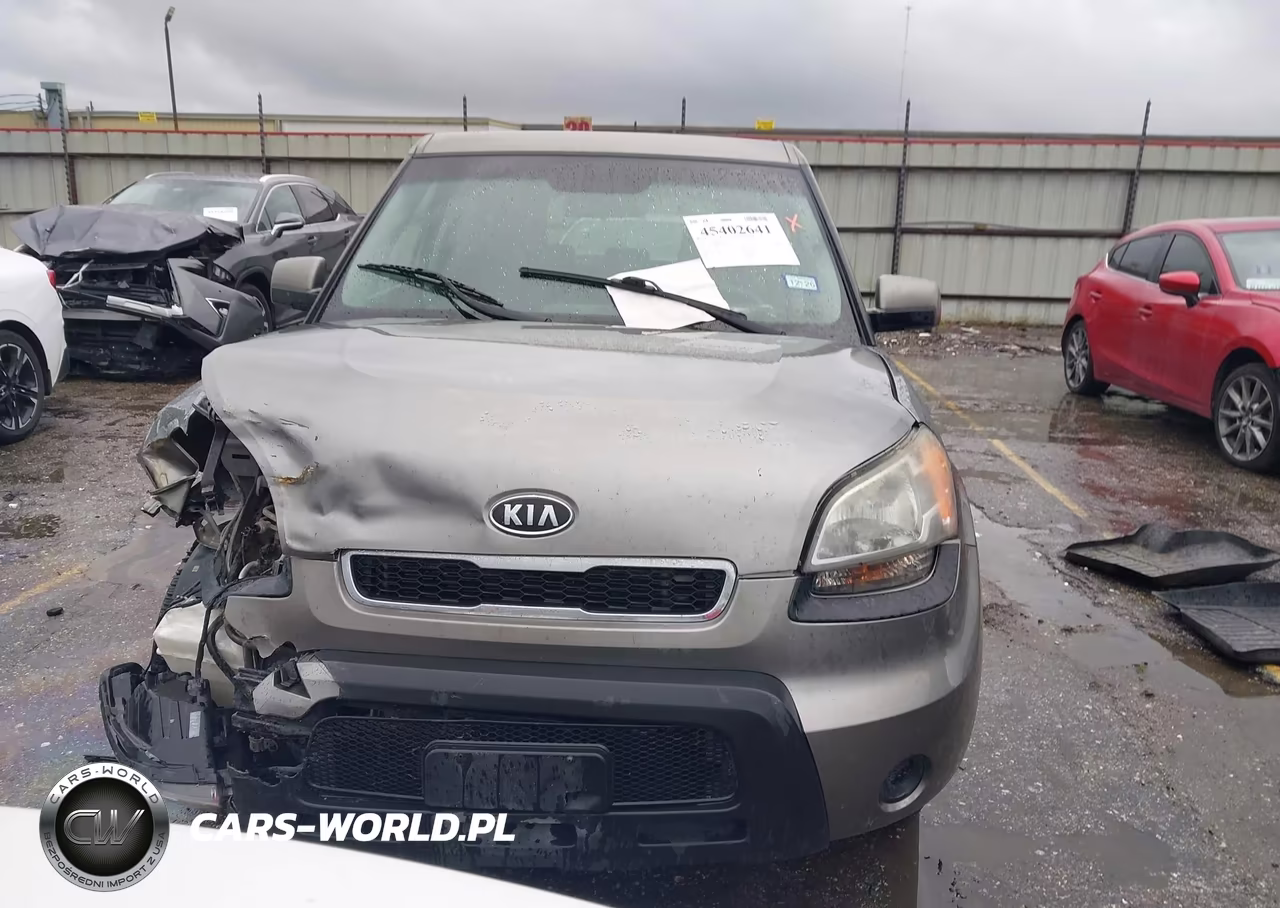 2010 Kia Soul + VIN:KNDJT2A29A7125966 - 12