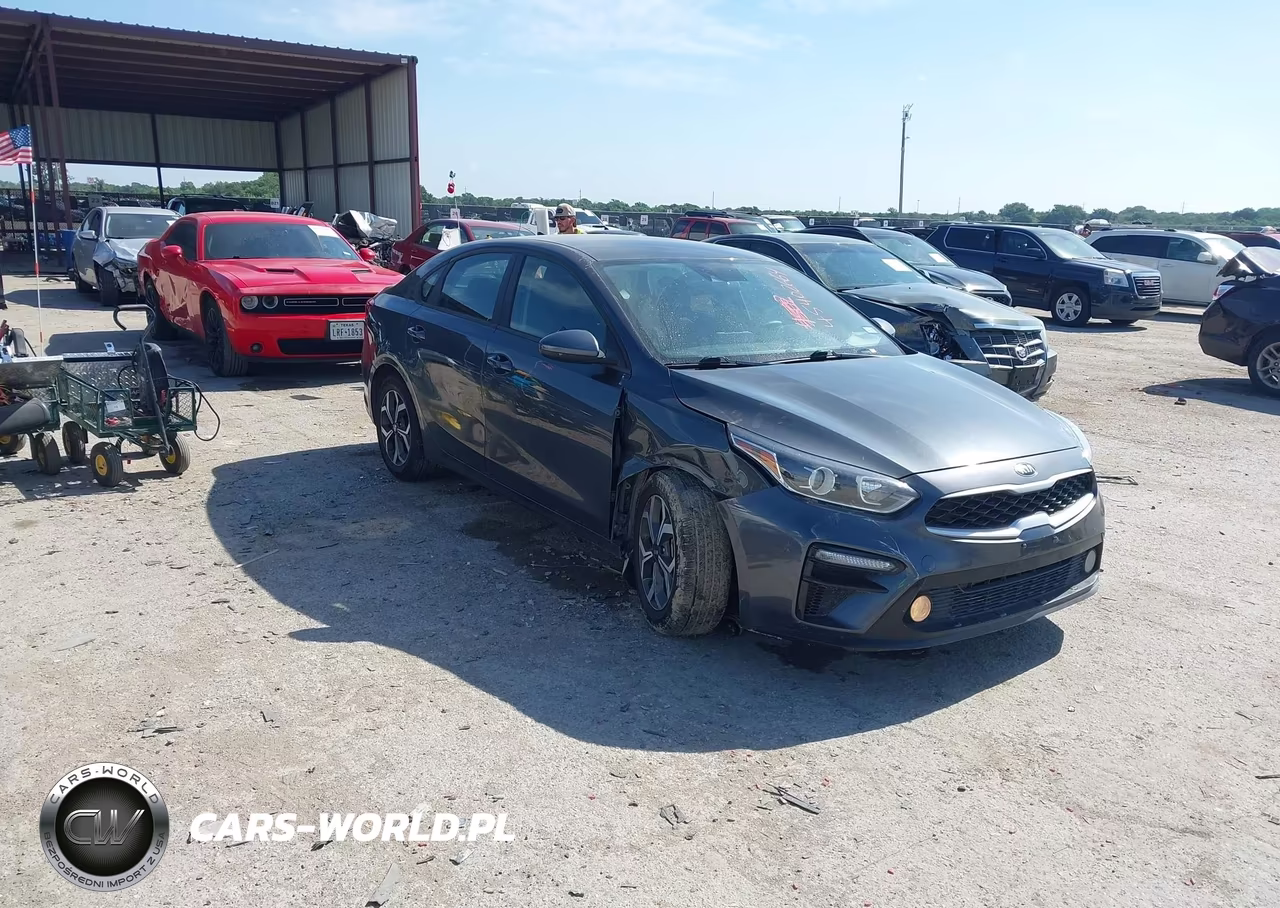 2021 Kia Forte Lxs – zdjęcie 1 z 15