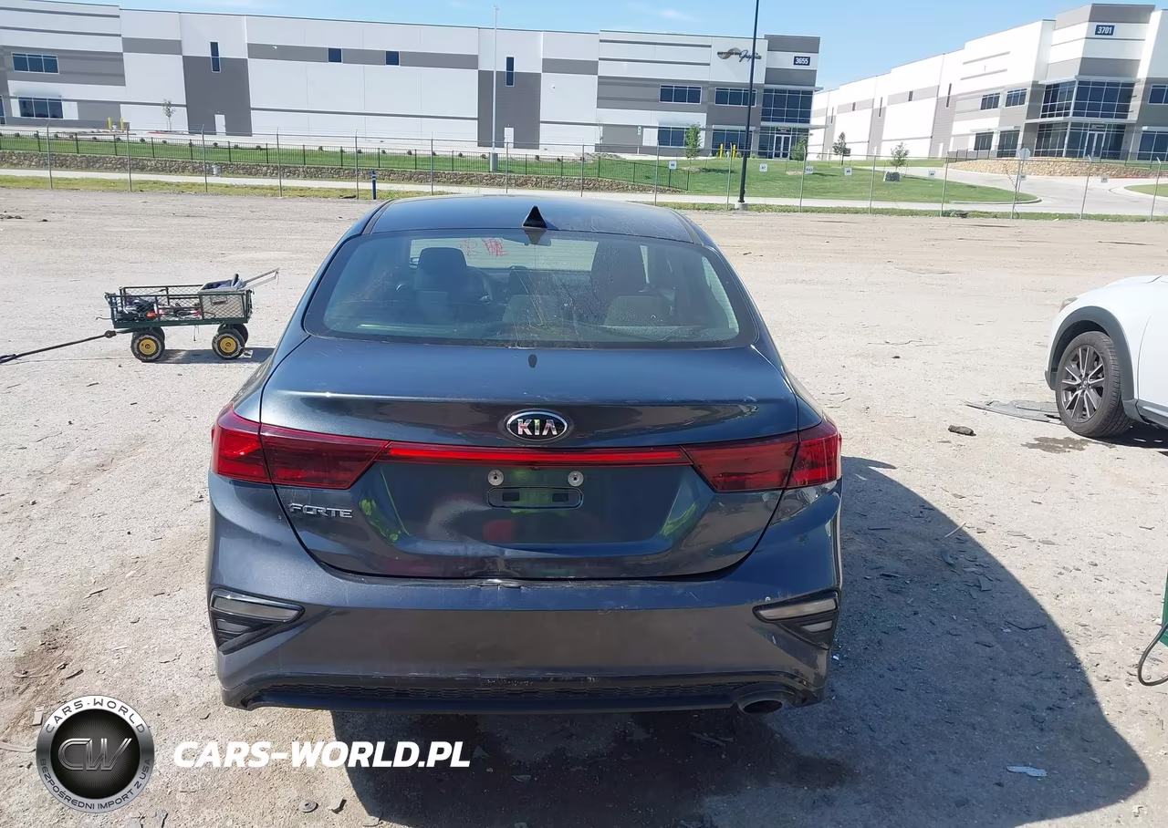 2021 Kia Forte Lxs VIN:3KPF24AD2ME381182 - 15