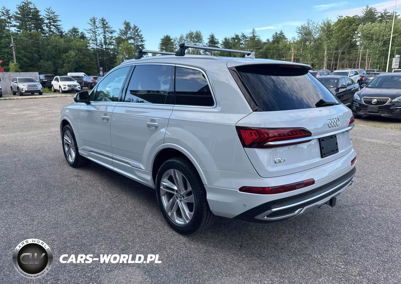 2020 Audi Q7 Premium Plus VIN:WA1LXAF70LD009548 - 3