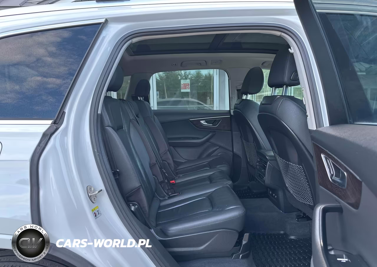 2020 Audi Q7 Premium Plus VIN:WA1LXAF70LD009548 - 8