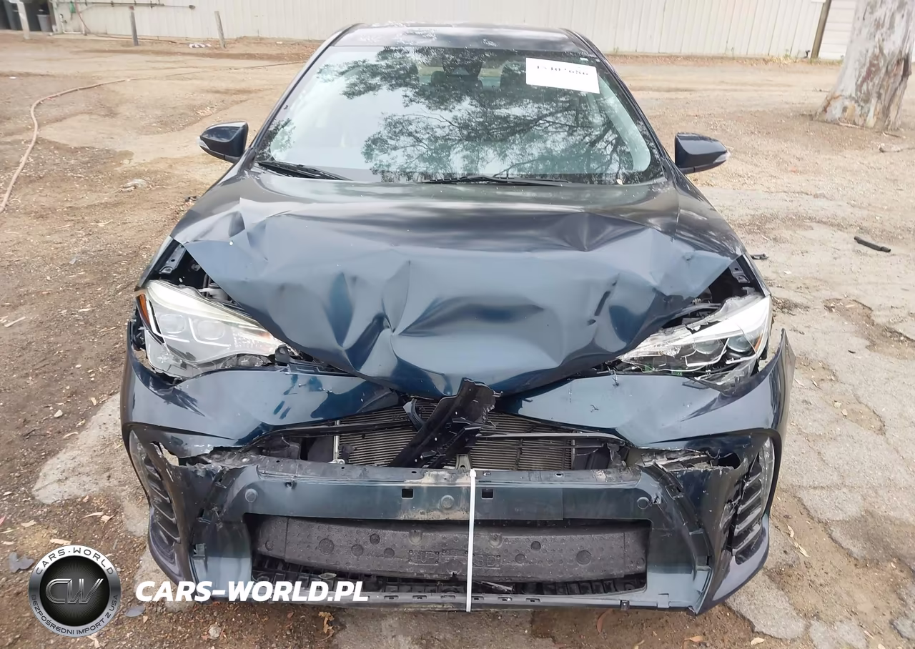 2018 Toyota Corolla Se VIN:5YFBURHE8JP757334 - 12