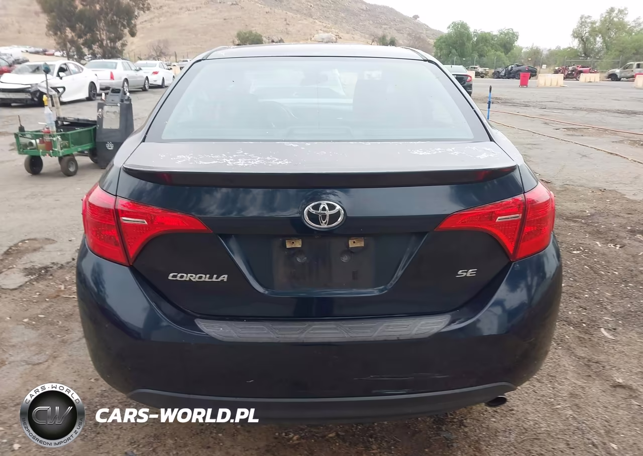 2018 Toyota Corolla Se VIN:5YFBURHE8JP757334 - 16