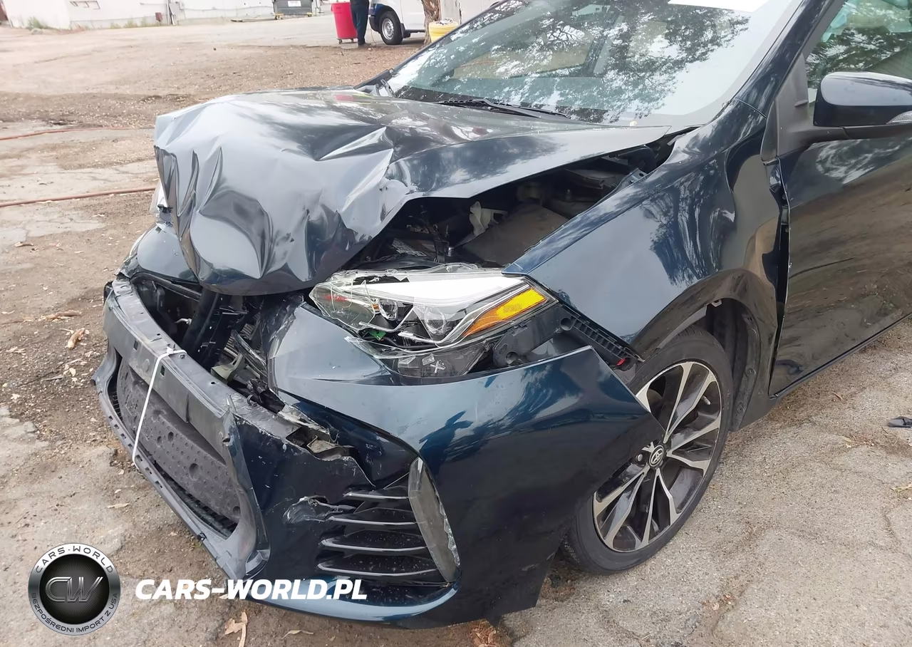 2018 Toyota Corolla Se VIN:5YFBURHE8JP757334 - 6