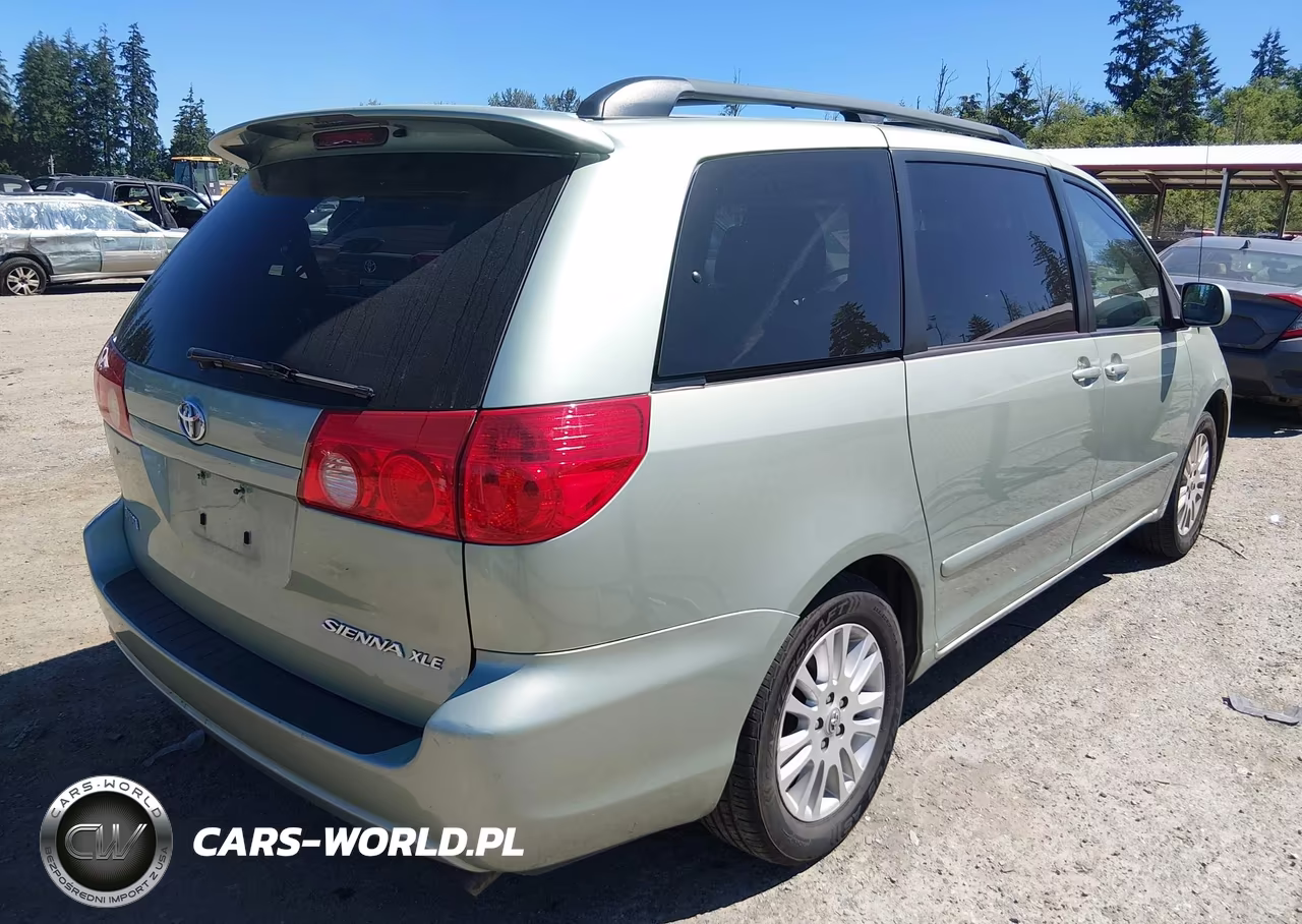 2009 Toyota Sienna Xle VIN:5TDZK22C39S261332 - 4