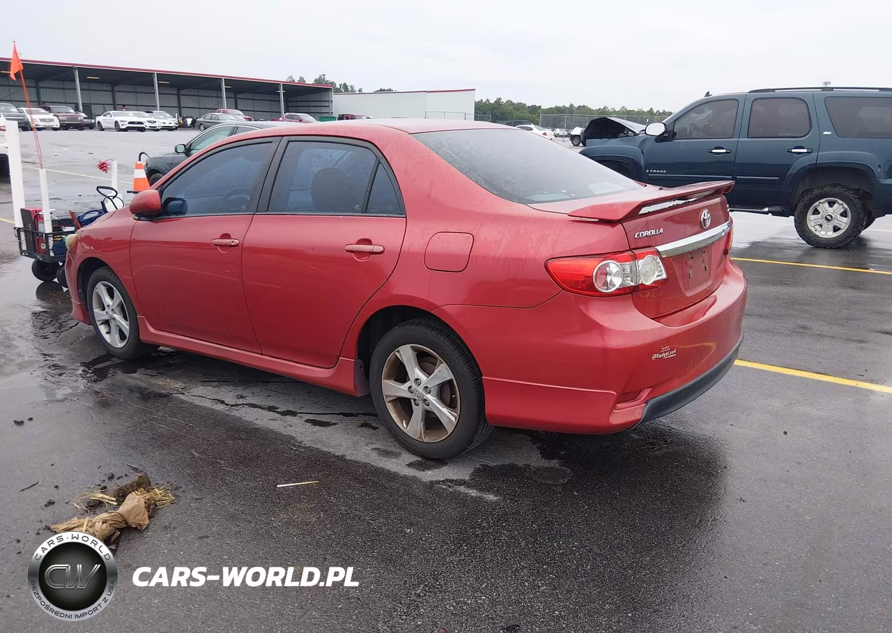 2011 Toyota Corolla S VIN:2T1BU4EE4BC658504 - 3