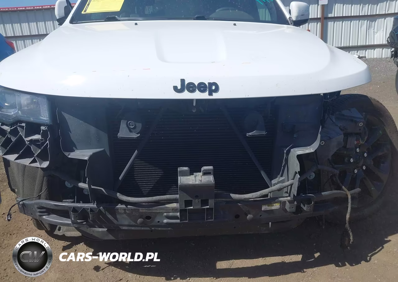 2018 Jeep Grand Cherokee Altitude 4X2 VIN:1C4RJEAG7JC404104 - 6