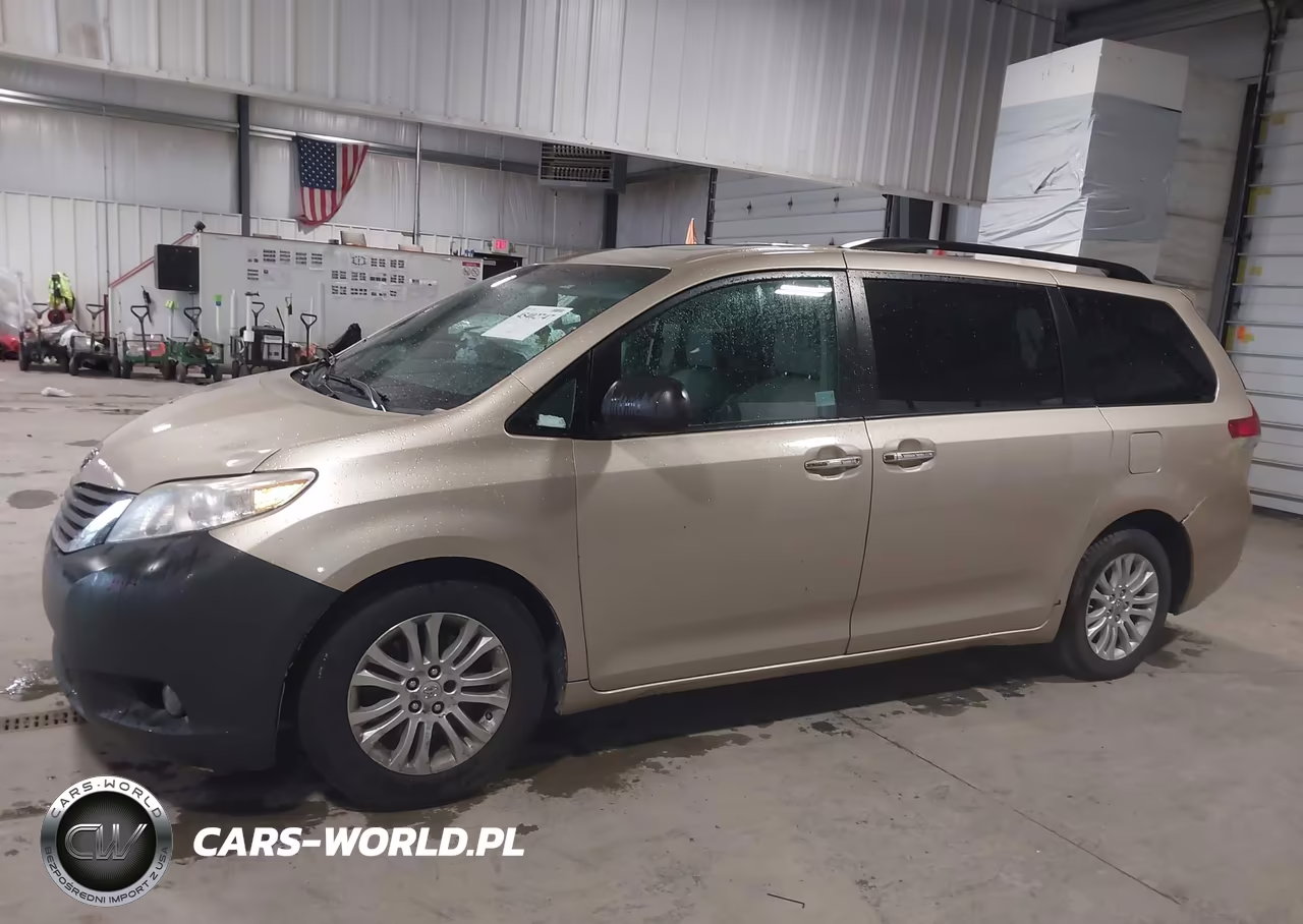 2012 Toyota Sienna Xle V6 8 Passenger VIN:5TDYK3DC2CS245385 - 14