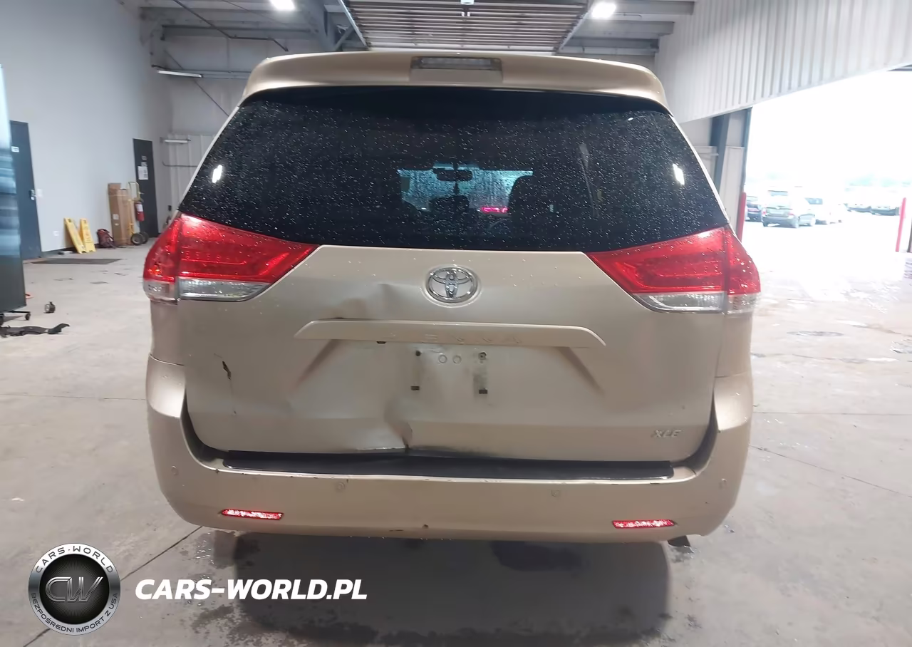 2012 Toyota Sienna Xle V6 8 Passenger VIN:5TDYK3DC2CS245385 - 16