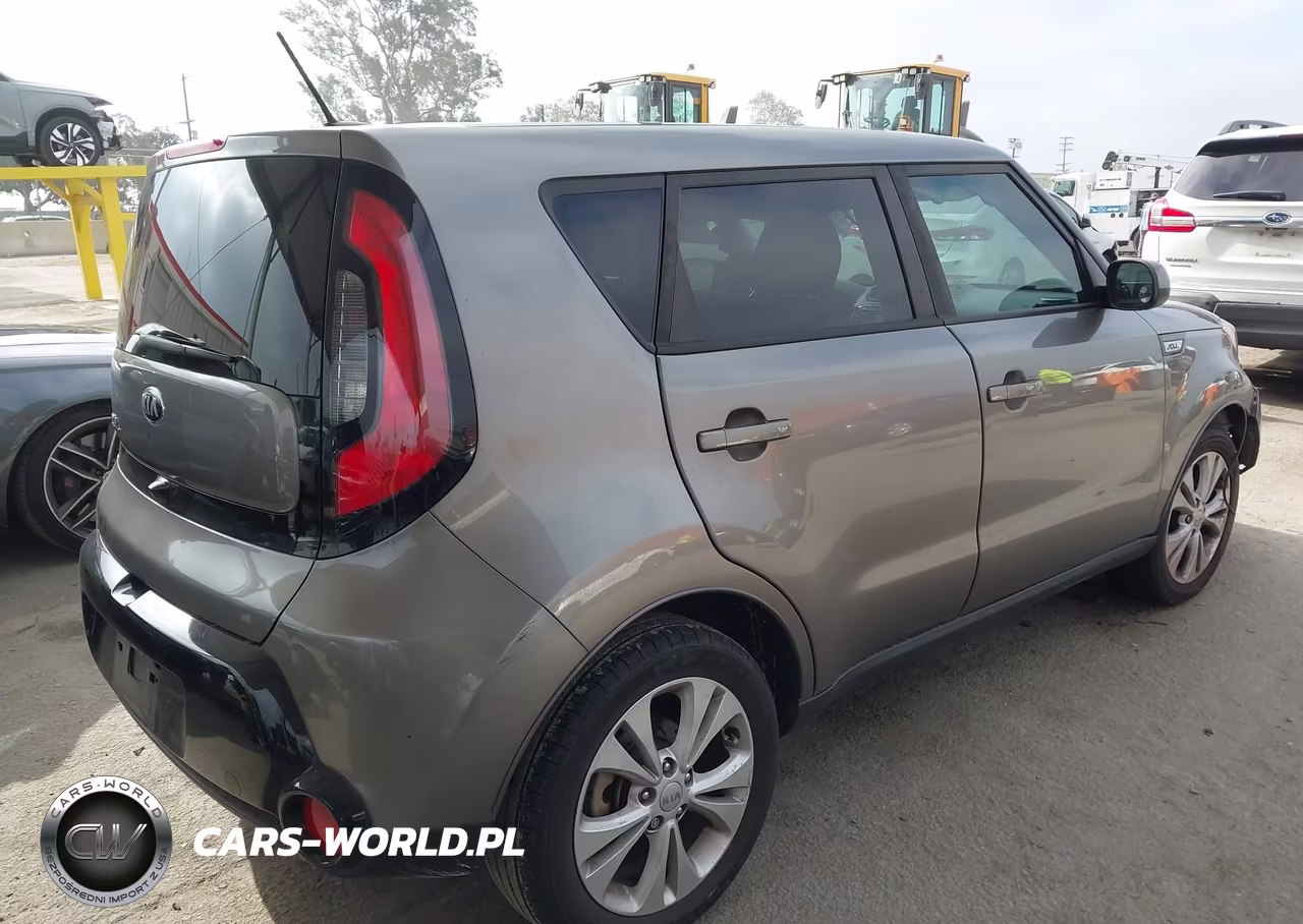2016 Kia Soul + VIN:KNDJP3A53G7367486 - 4