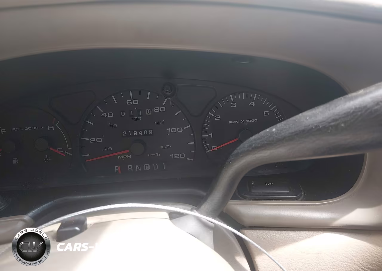 2003 Ford Taurus Ses VIN:1FAHP55U83A183448 - 7