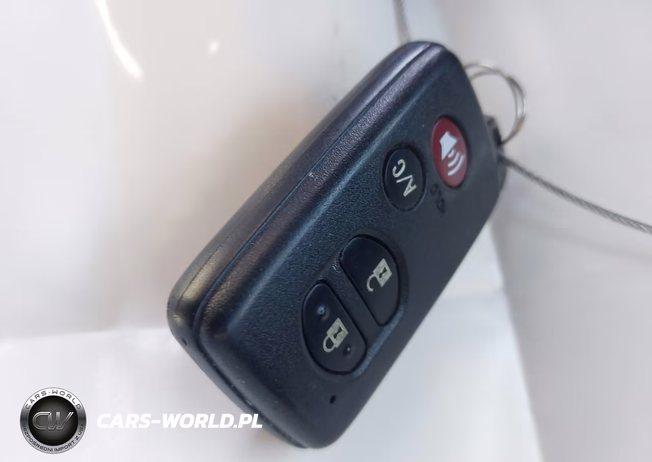 2010 Toyota Prius V VIN:JTDKN3DU6A0050945 - 11