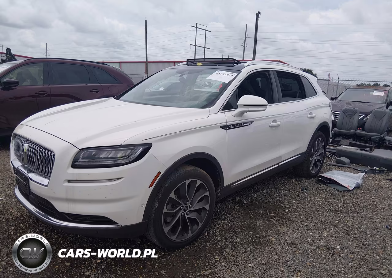 2022 Lincoln Nautilus Reserve VIN:2LMPJ8K9XNBL08675 - 2