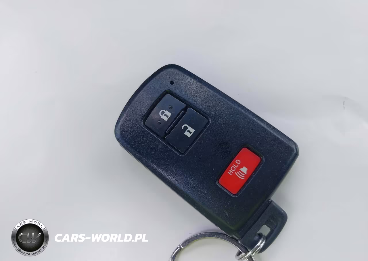 2012 Toyota Prius C Three VIN:JTDKDTB3XC1510716 - 11