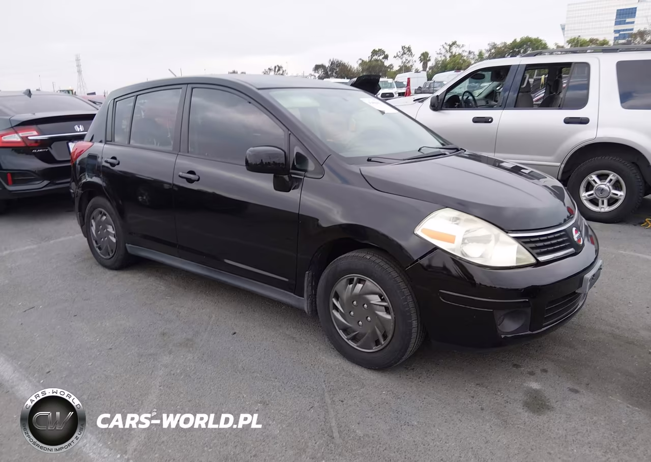 2008 Nissan Versa 1.8 S