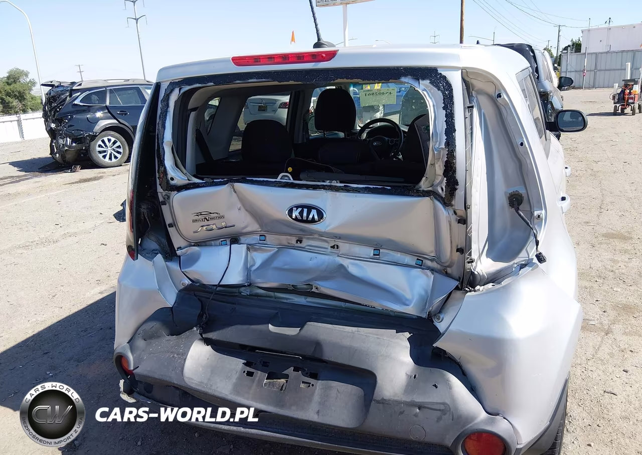 2015 Kia Soul VIN:KNDJN2A28F7785630 - 13