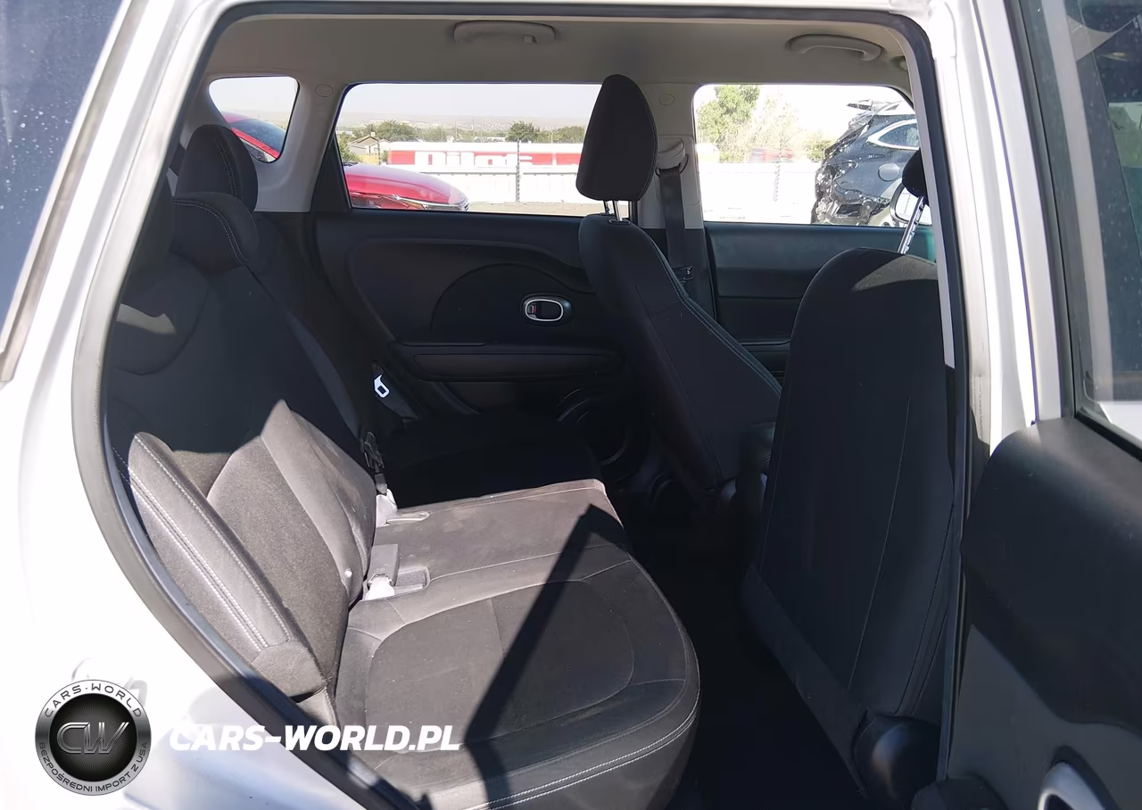 2015 Kia Soul VIN:KNDJN2A28F7785630 - 8