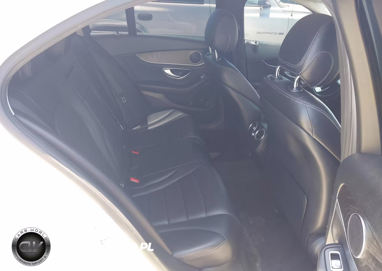 MERCEDES-BENZ C 300 VIN:55SWF4JB6GU102140 - 8