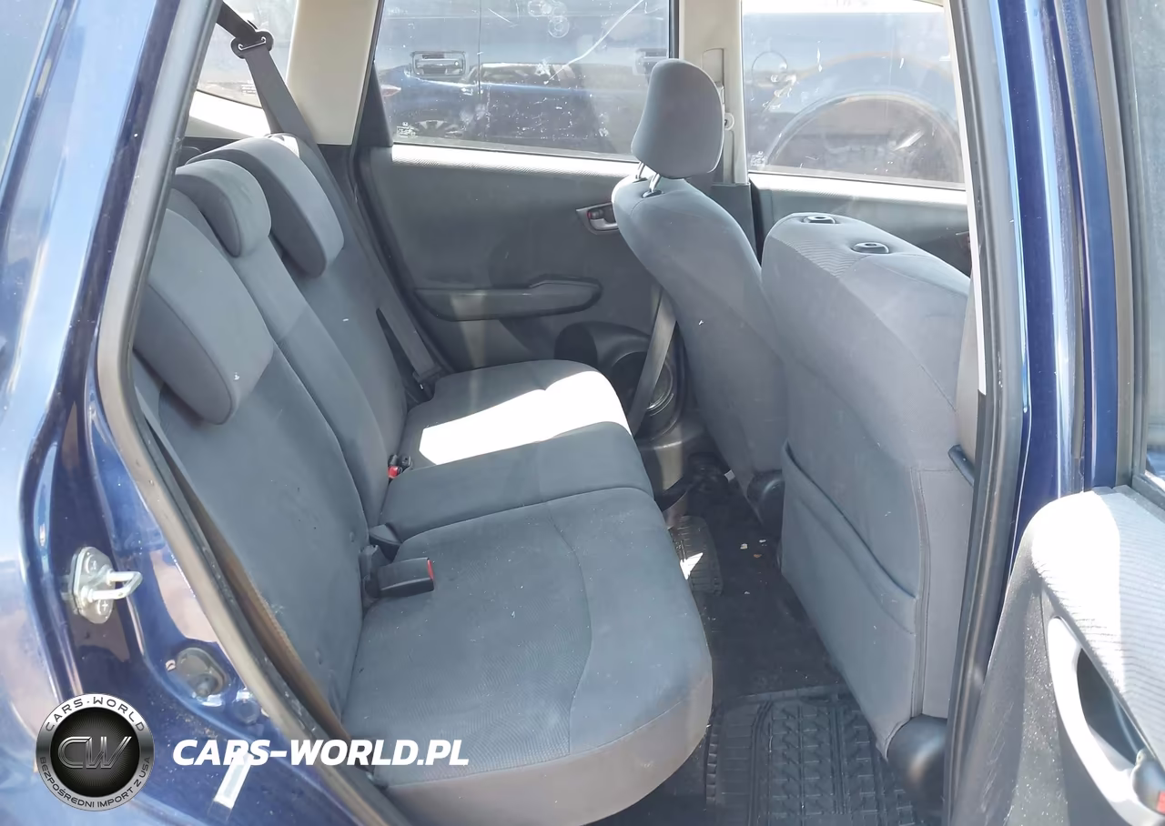 2012 Honda Fit VIN:JHMGE8G33CC015088 - 8