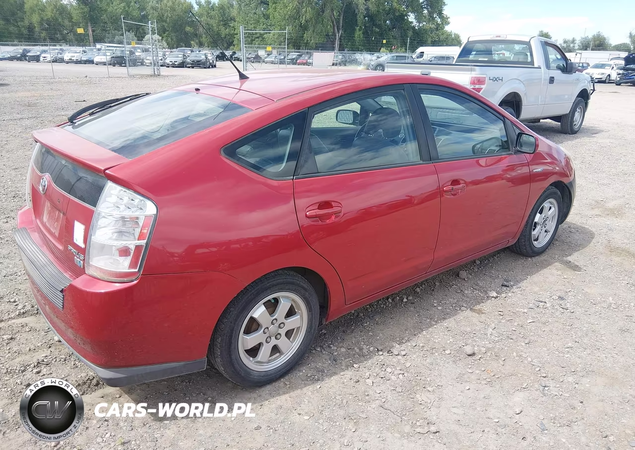 2008 Toyota Prius VIN:JTDKB20U387789040 - 4