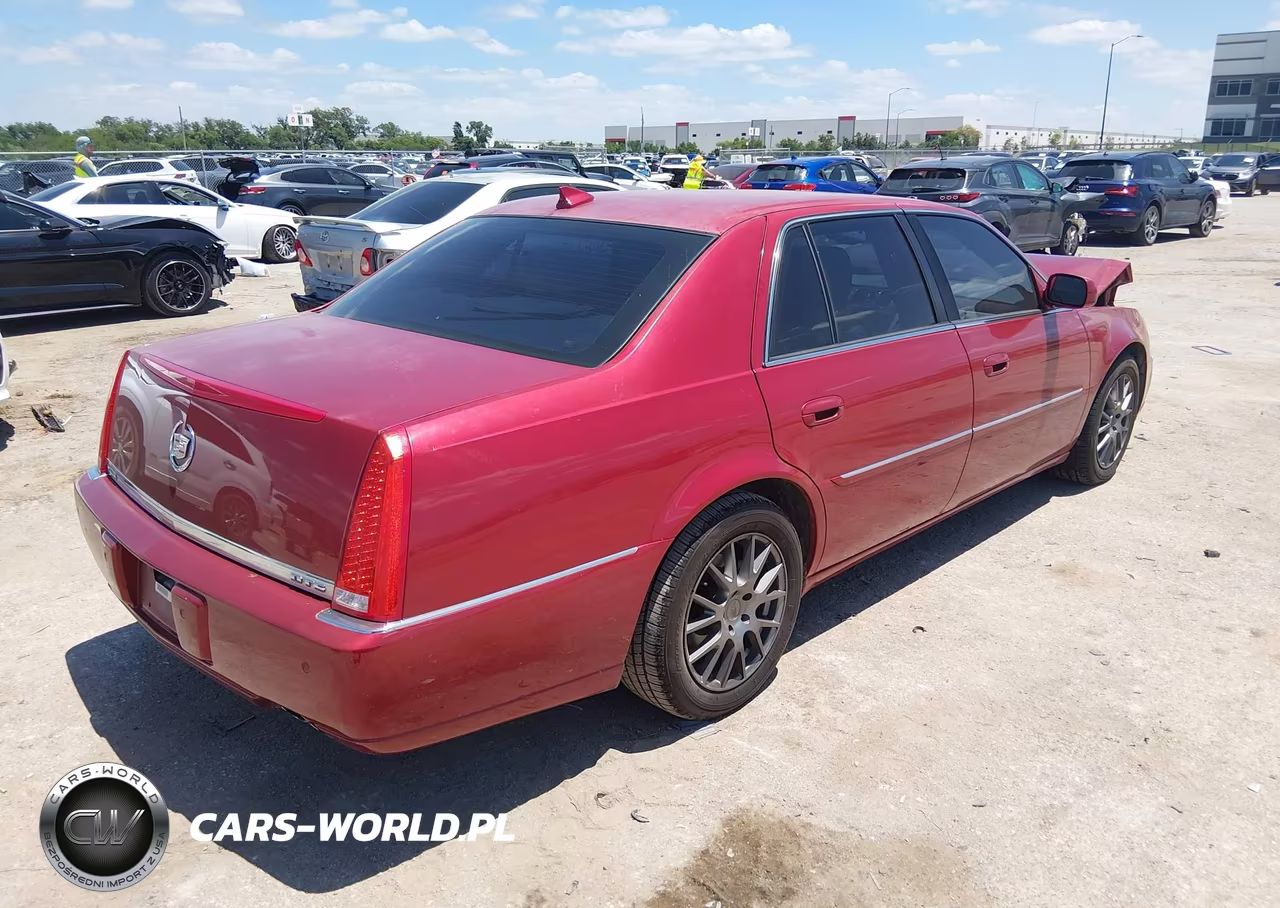 2010 Cadillac Dts 1Sd VIN:1G6KH5EY3AU117114 - 4