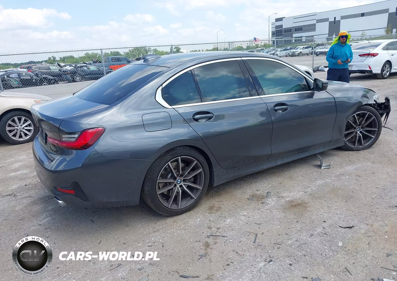 2021 BMW 330I VIN:3MW5R1J06M8B91500 - 4