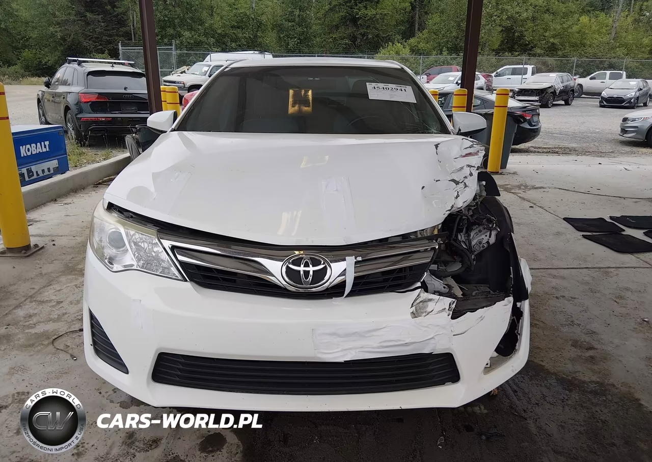2014 Toyota Camry Le VIN:4T4BF1FK3ER428927 - 13