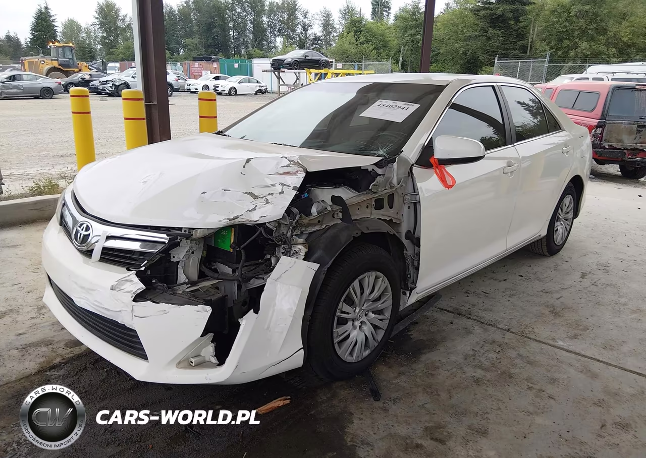 2014 Toyota Camry Le VIN:4T4BF1FK3ER428927 - 2