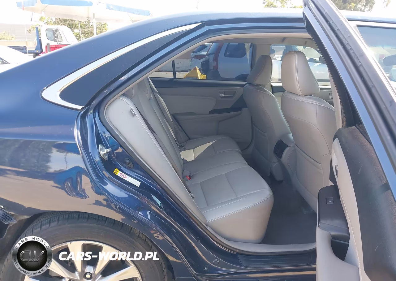 2015 Toyota Camry Hybrid Xle VIN:4T1BD1FK8FU172981 - 8