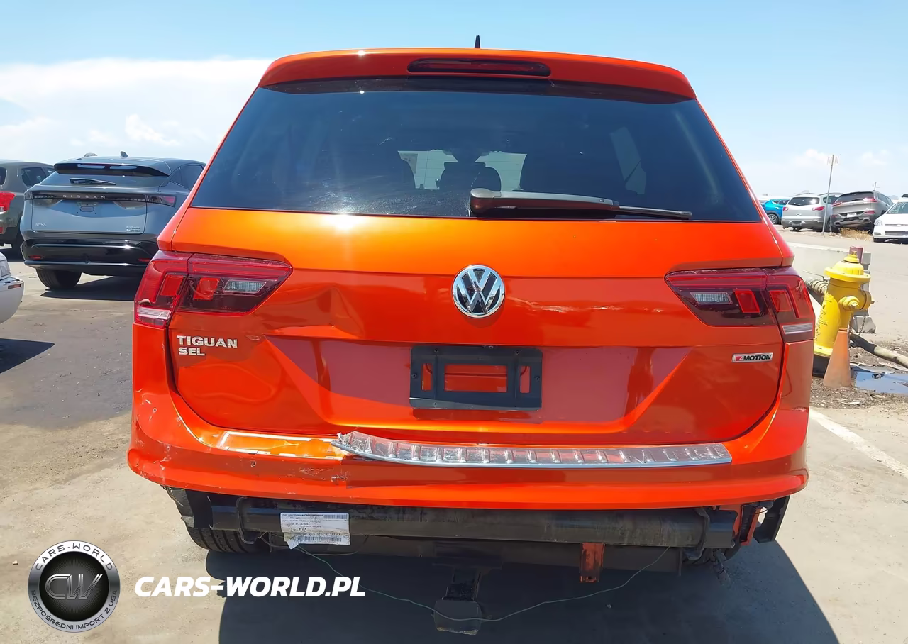 2019 Volkswagen Tiguan 2.0T Sel Premium-2.0T Sel Premium R-Line VIN:3VV4B7AX0KM039396 - 17
