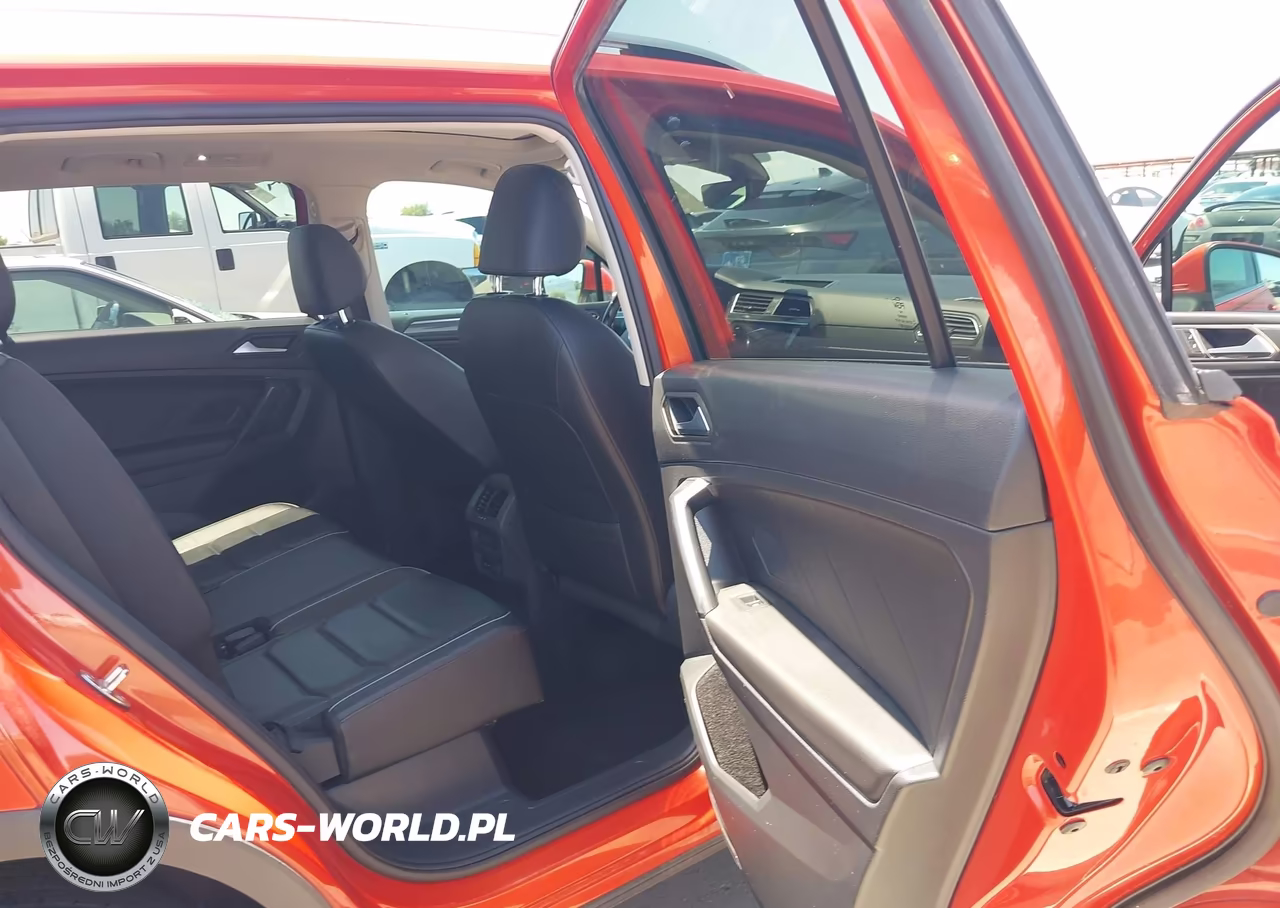 2019 Volkswagen Tiguan 2.0T Sel Premium-2.0T Sel Premium R-Line VIN:3VV4B7AX0KM039396 - 8