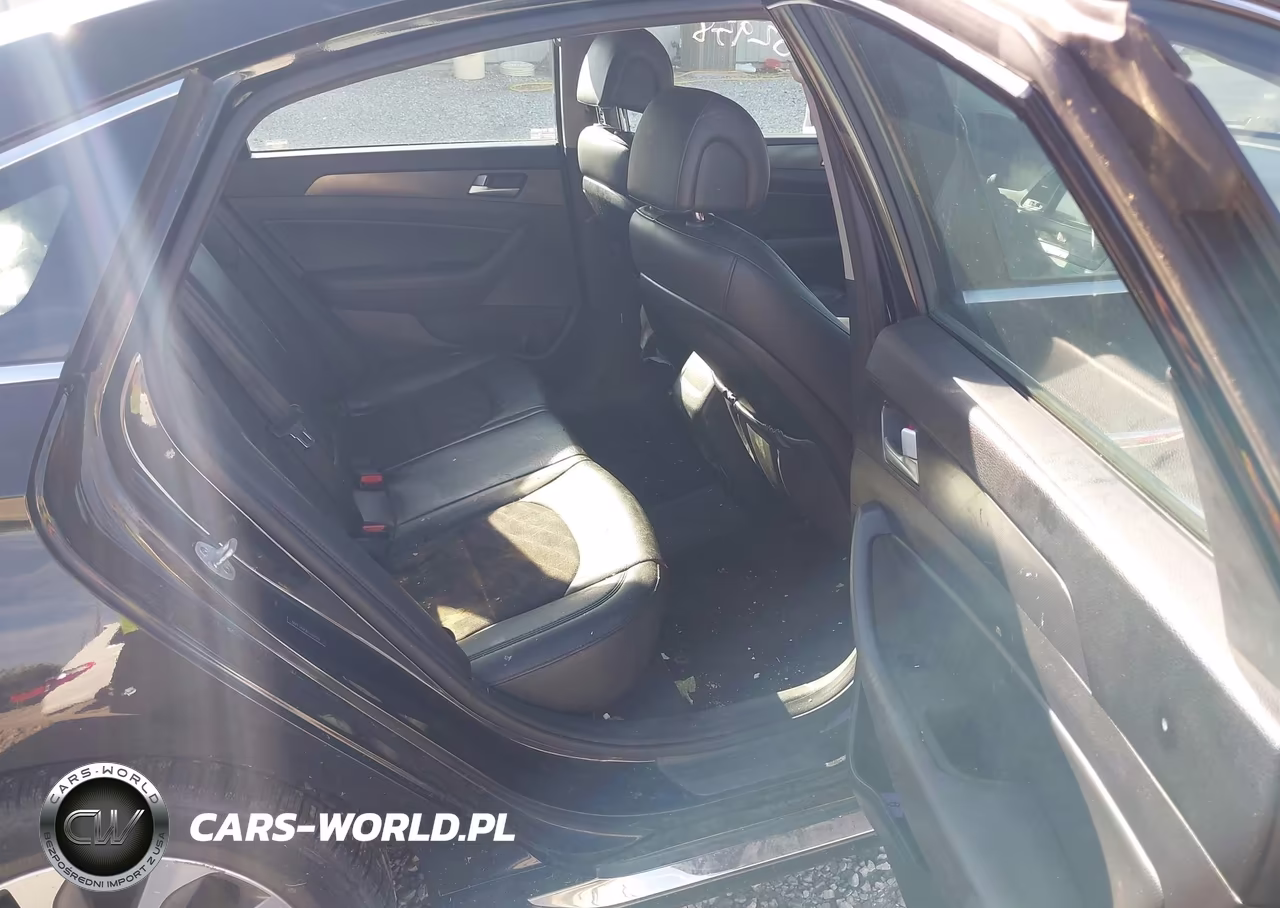 2015 Hyundai Sonata Sport VIN:5NPE34AF8FH092512 - 8