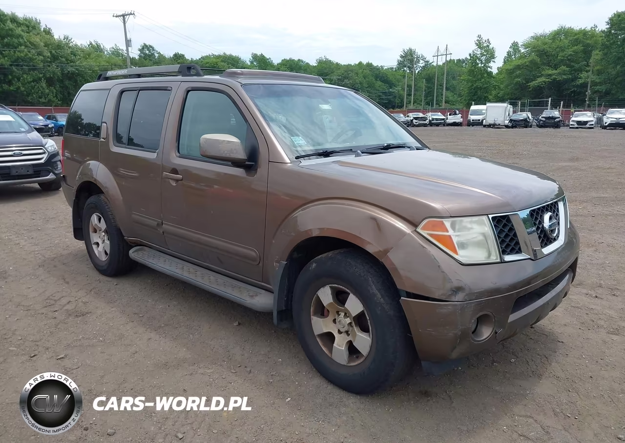 2005 Nissan Pathfinder Se