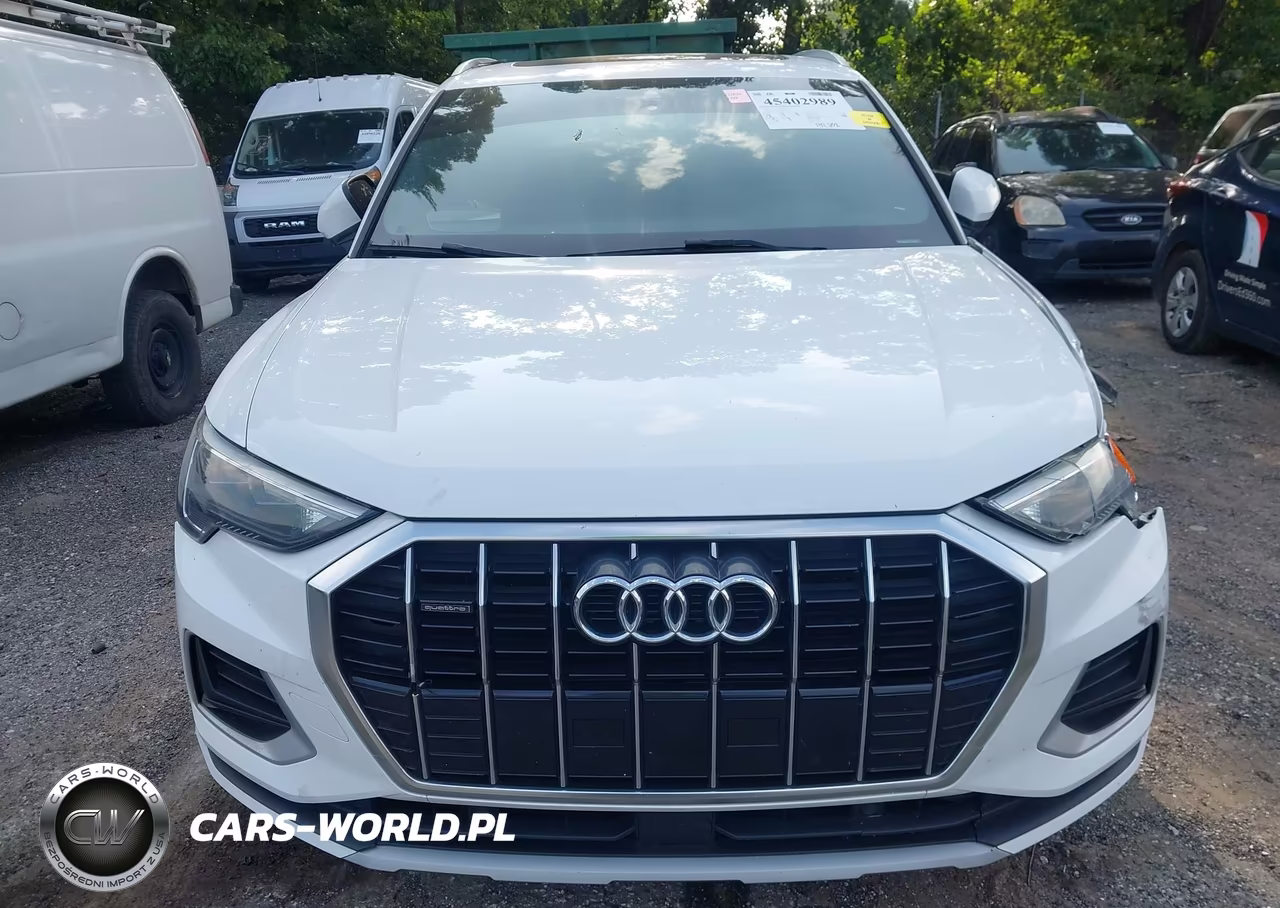 2019 Audi Q3 2.0T Premium VIN:WA1AECF3XK1079127 - 12
