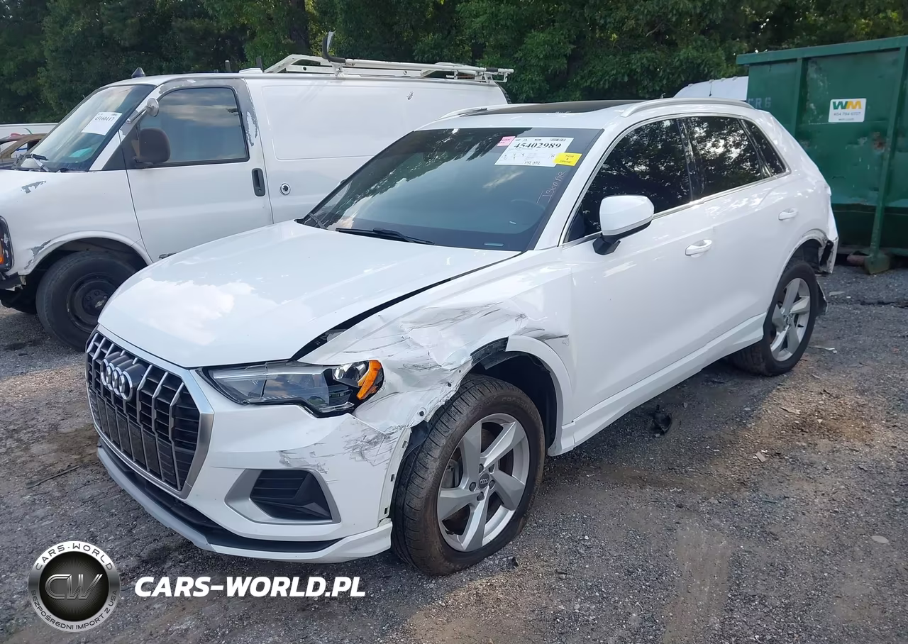 2019 Audi Q3 2.0T Premium VIN:WA1AECF3XK1079127 - 2