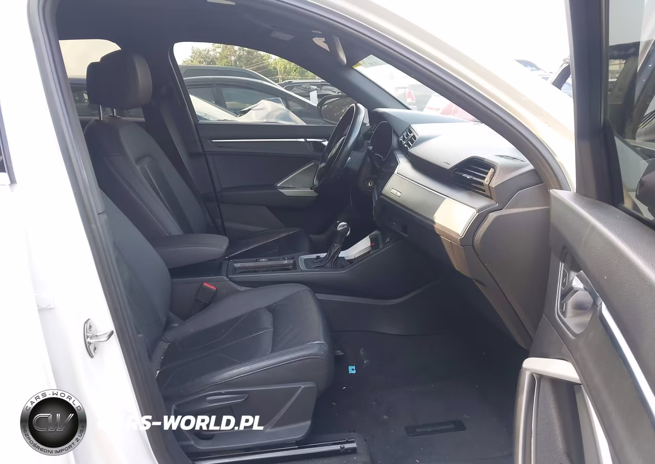 2019 Audi Q3 2.0T Premium VIN:WA1AECF3XK1079127 - 5