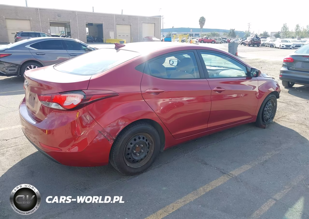 2016 Hyundai Elantra Se VIN:5NPDH4AE7GH750911 - 4