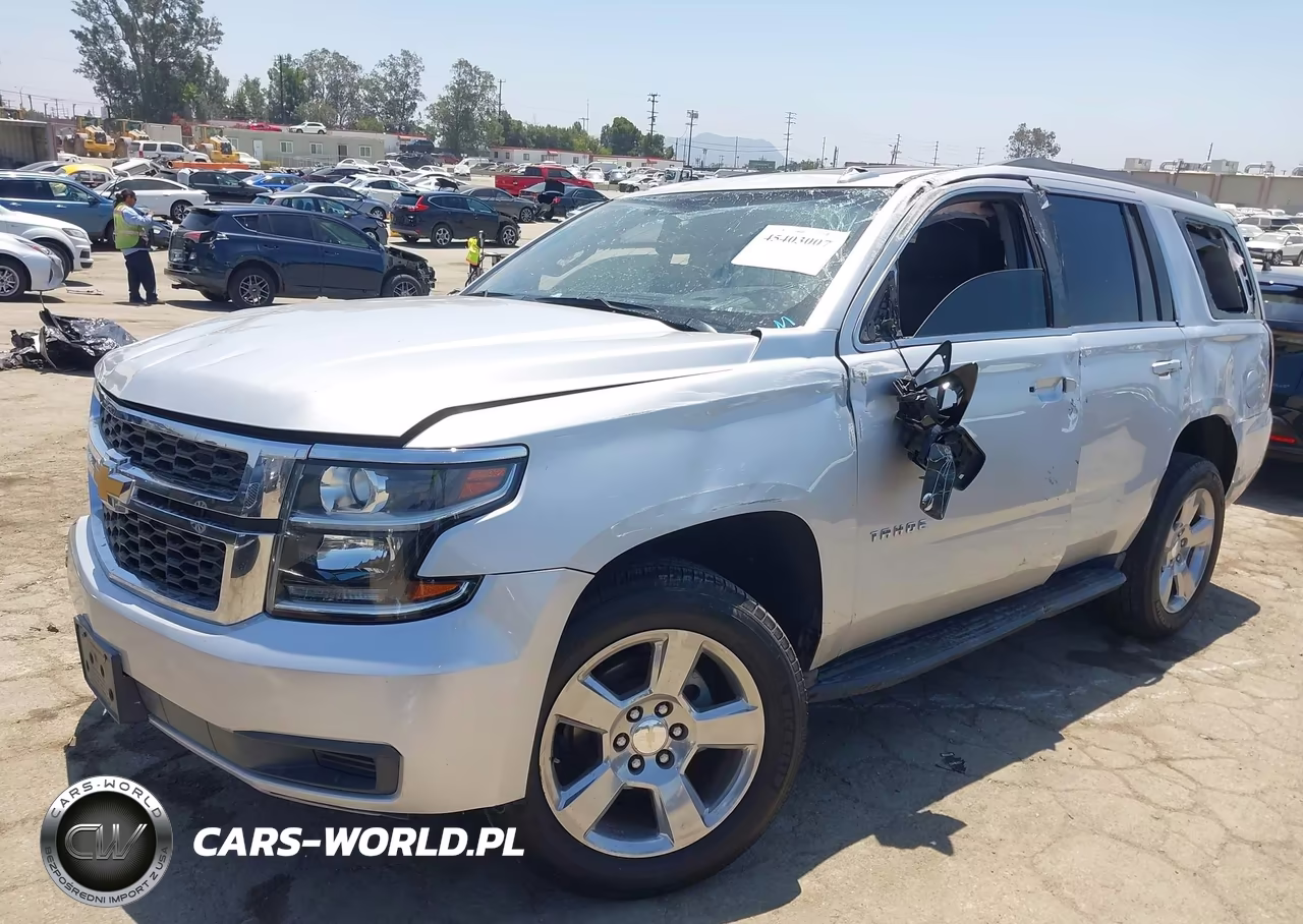 2018 Chevrolet Tahoe Lt VIN:1GNSCBKC3JR403347 - 2