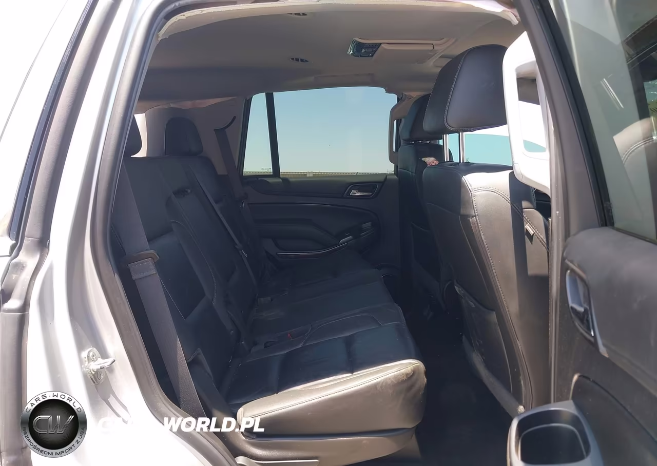 2018 Chevrolet Tahoe Lt VIN:1GNSCBKC3JR403347 - 8