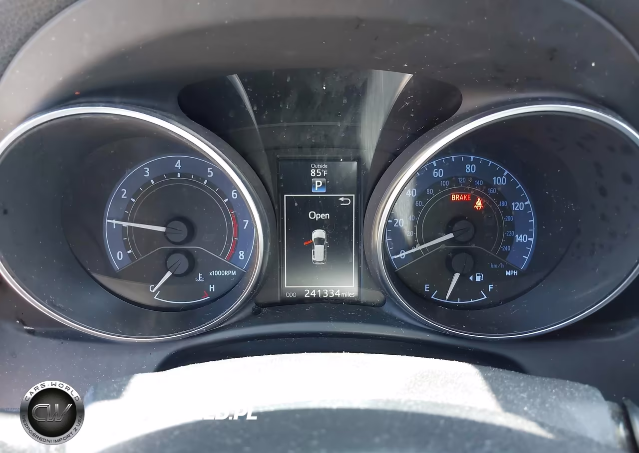 2018 Toyota Corolla Im VIN:JTNKARJE1JJ570150 - 7