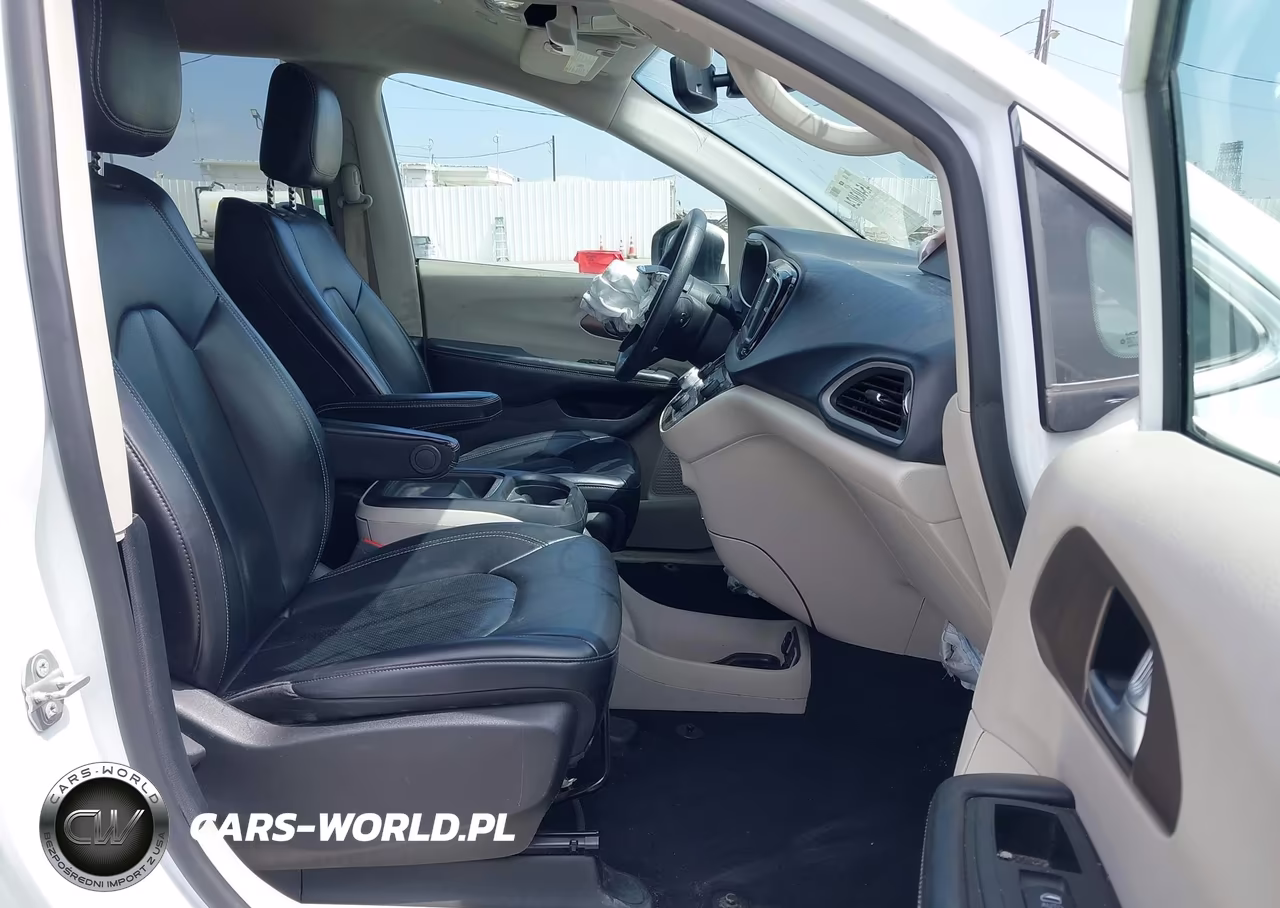 2020 Chrysler Voyager Lxi VIN:2C4RC1DGXLR262128 - 5