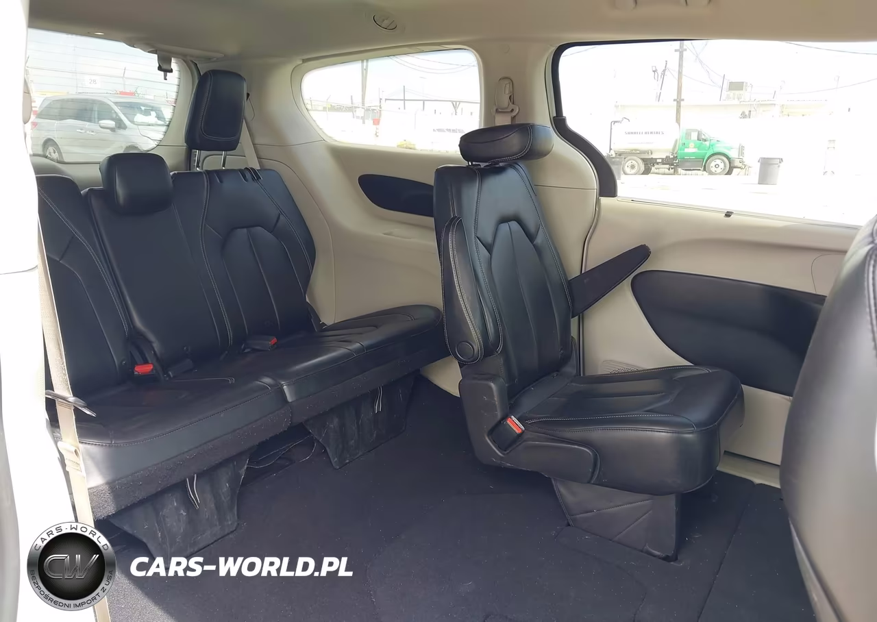 2020 Chrysler Voyager Lxi VIN:2C4RC1DGXLR262128 - 8